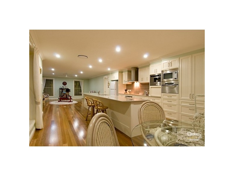 10 Macaranga Street, Maleny QLD 4552