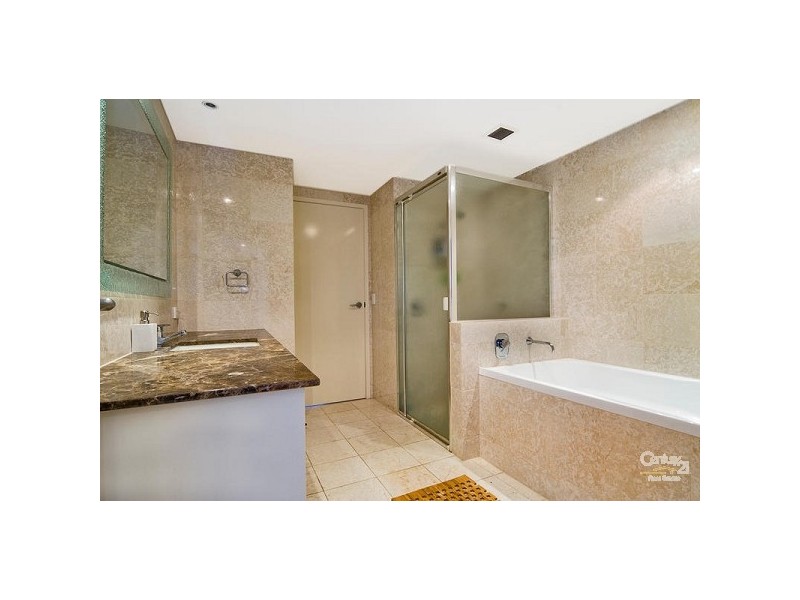 702/4 Duporth Avenue, Maroochydore QLD 4558