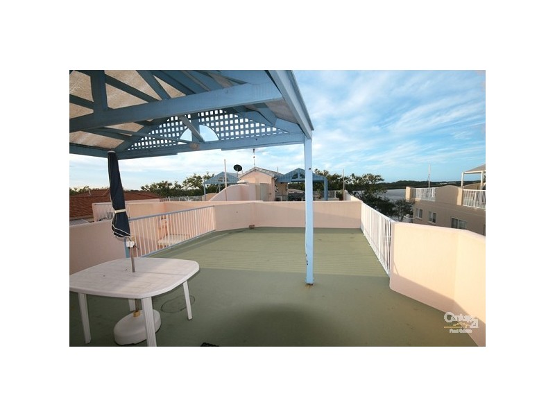 5/103 Bradman Avenue, Maroochydore QLD 4558