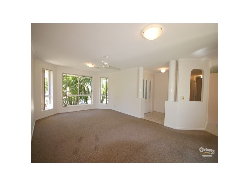 5 Torwood Place, Mountain Creek QLD 4557
