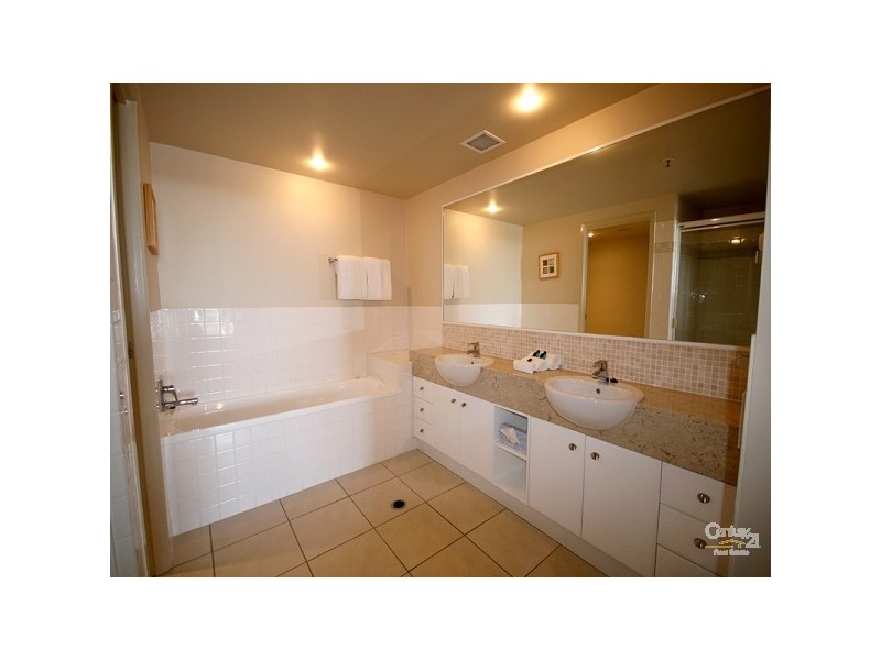 205/6 Wharf Street, Maroochydore QLD 4558