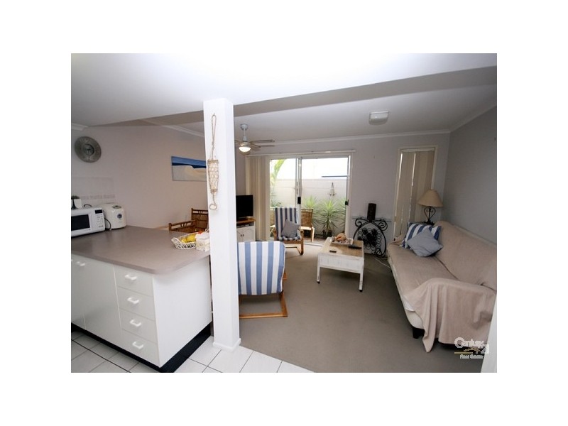 2/12 Arwen Street, Maroochydore QLD 4558