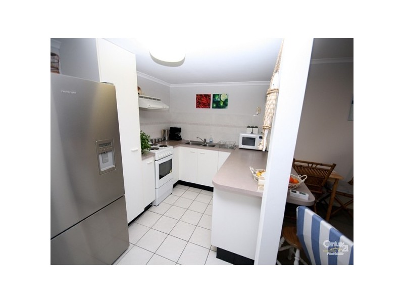 2/12 Arwen Street, Maroochydore QLD 4558