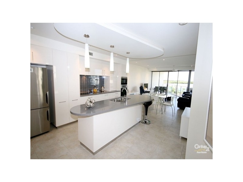 3/128 Duporth Avenue, Maroochydore QLD 4558