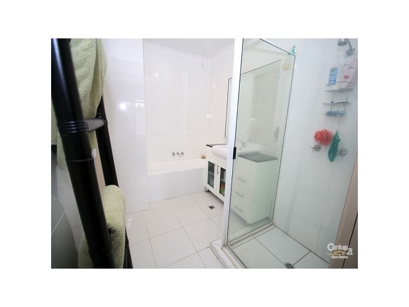 2/18 Arwen Street, Maroochydore QLD 4558