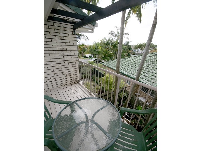 2/18 Arwen Street, Maroochydore QLD 4558