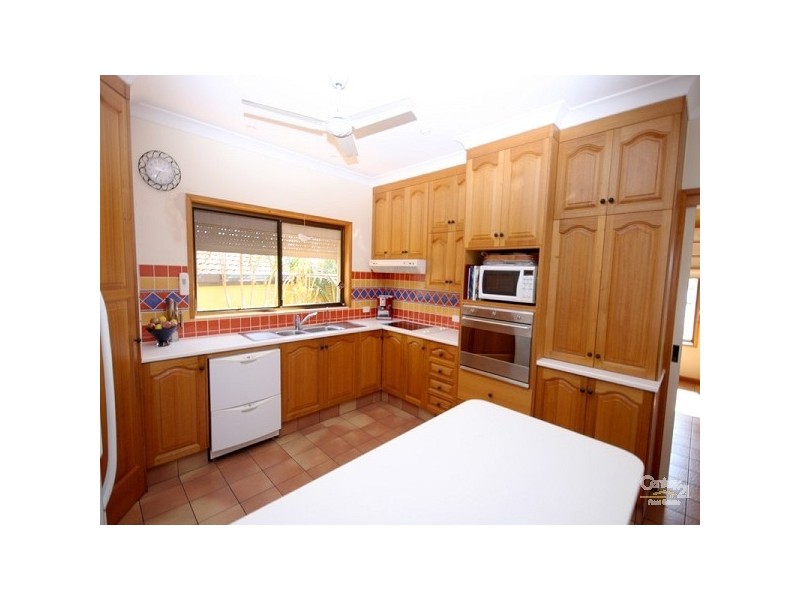 9 Ewinga Court, Mountain Creek QLD 4557