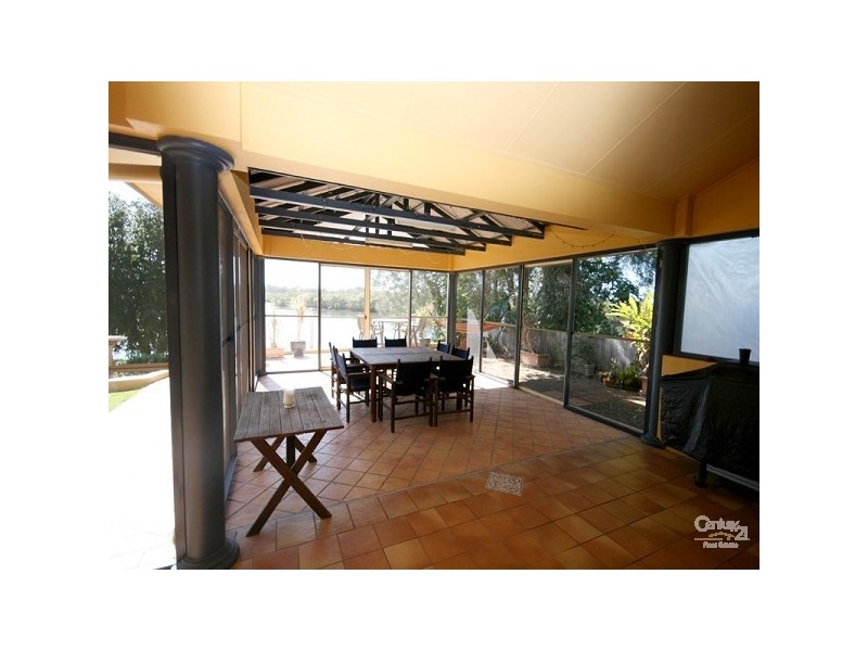 9 Ewinga Court, Mountain Creek QLD 4557