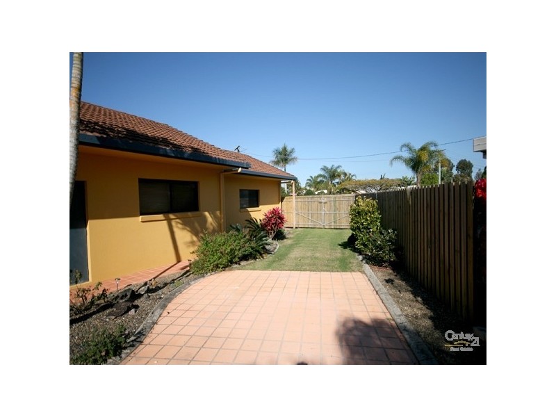 9 Ewinga Court, Mountain Creek QLD 4557