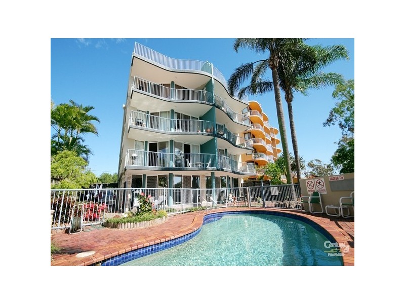1/16 Picnic Point Esplanade, Maroochydore QLD 4558