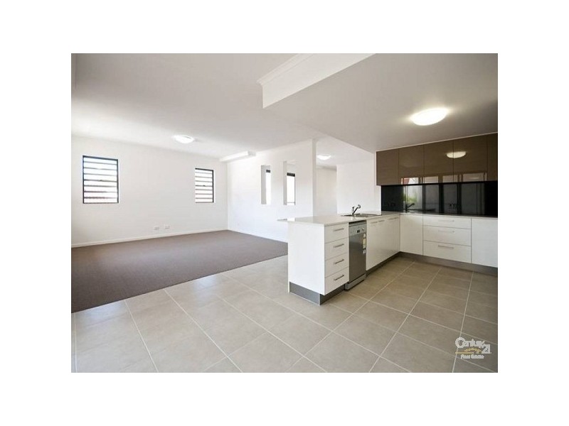 3/82 Beach Parade, Maroochydore QLD 4558