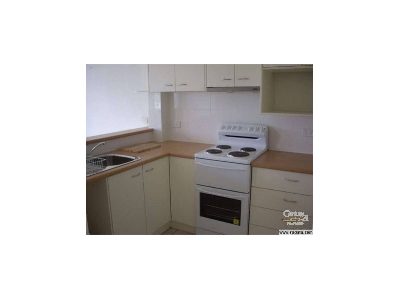 10/2 Alexandra Parade, Cotton Tree QLD 4558