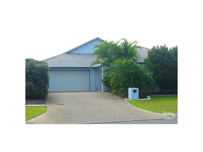9 Lakeview Drive, Twin Waters QLD 4564
