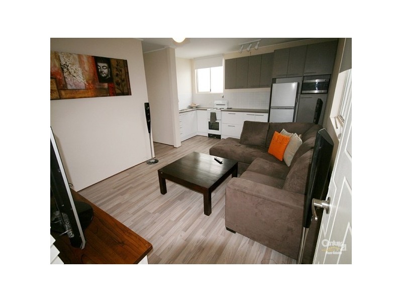 7/60 Edward Street, Alexandra Headland QLD 4572