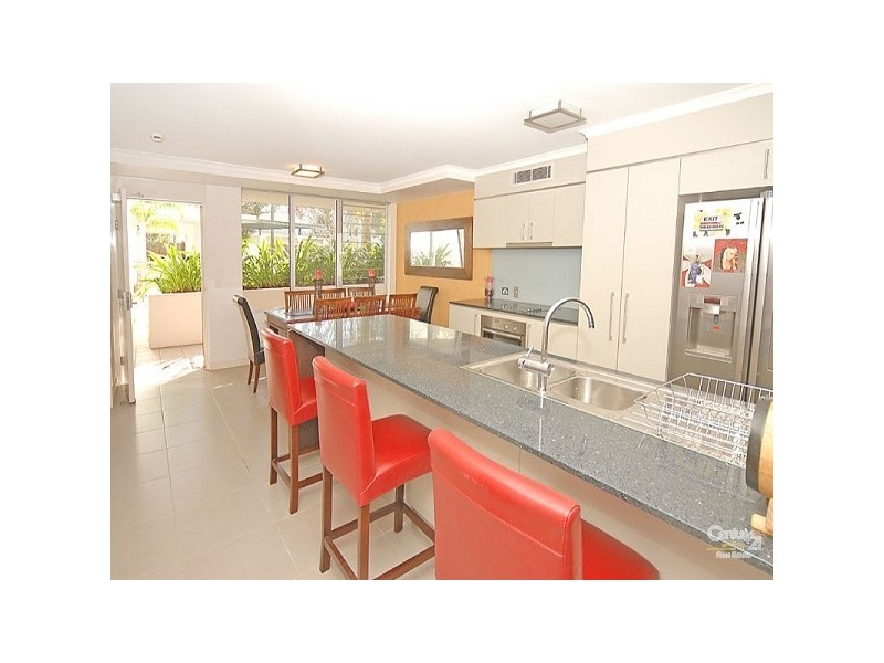 2103/1 Mungar Street, Maroochydore QLD 4558