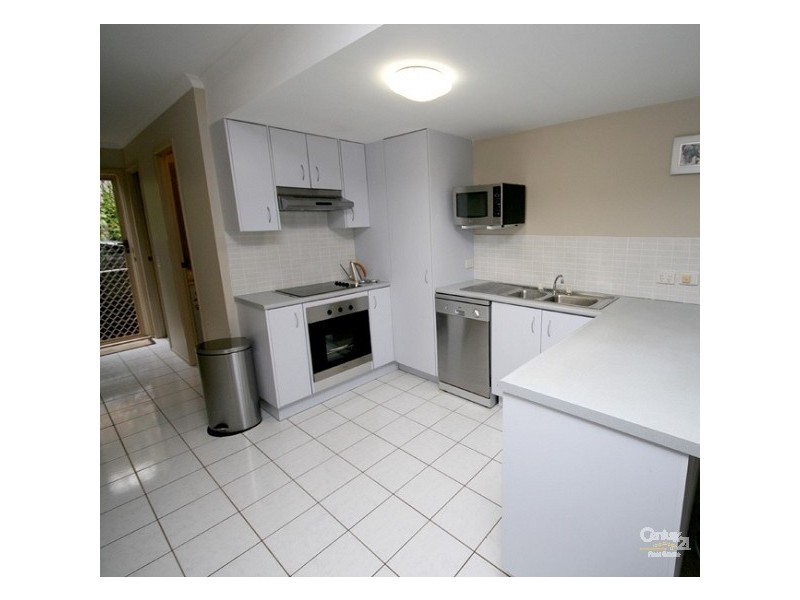 2/18 Arwen Street, Maroochydore QLD 4558