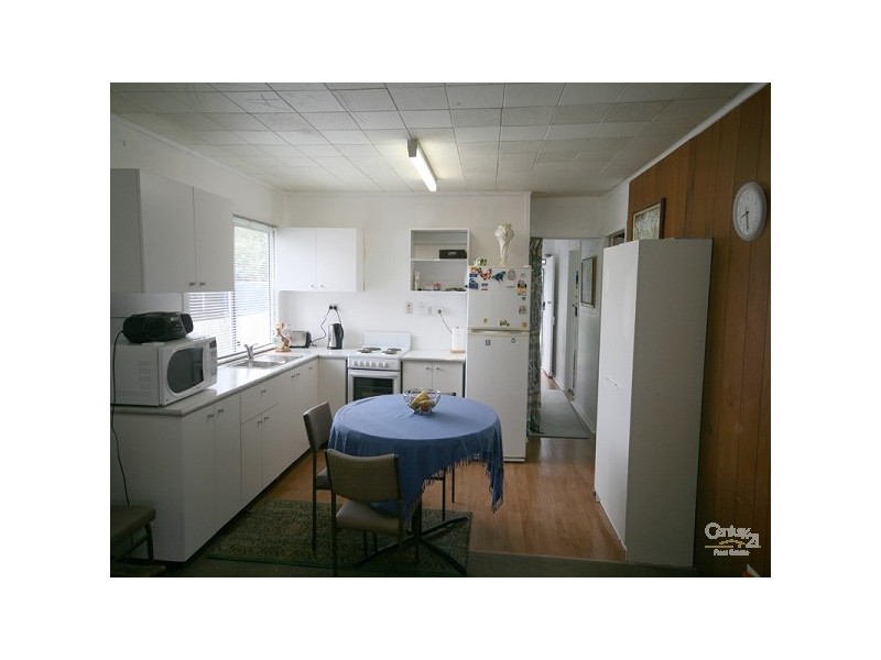 5 Watsonia Street, Maroochydore QLD 4558