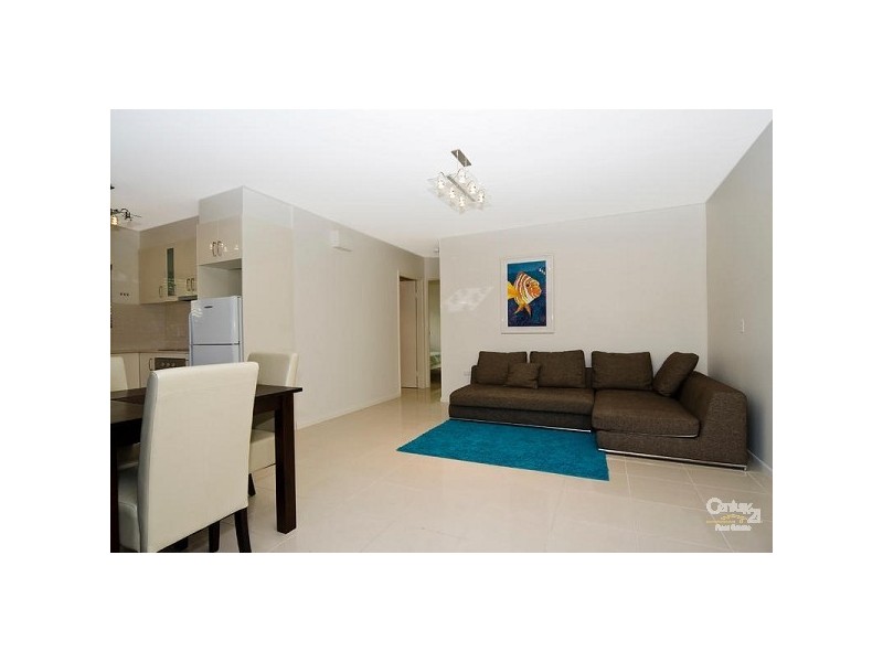 1/30 Alexandra Parade, Maroochydore QLD 4558