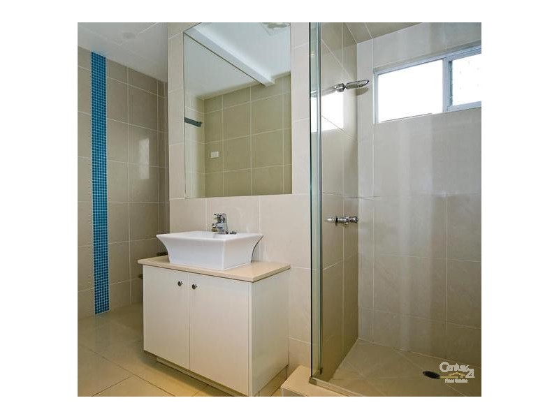 1/30 Alexandra Parade, Maroochydore QLD 4558