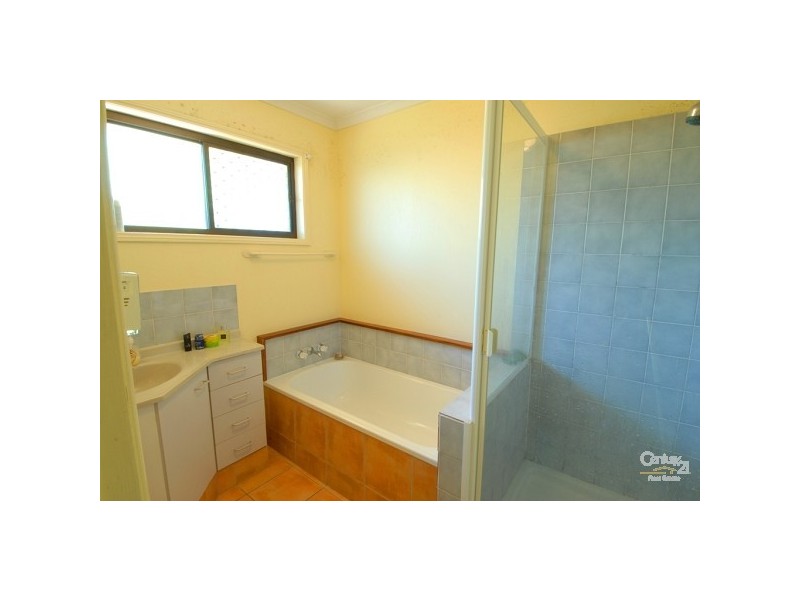 34 Cootamundra Drive, Mountain Creek QLD 4557