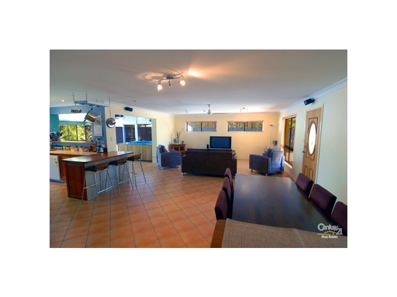 34 Cootamundra Drive, Mountain Creek QLD 4557