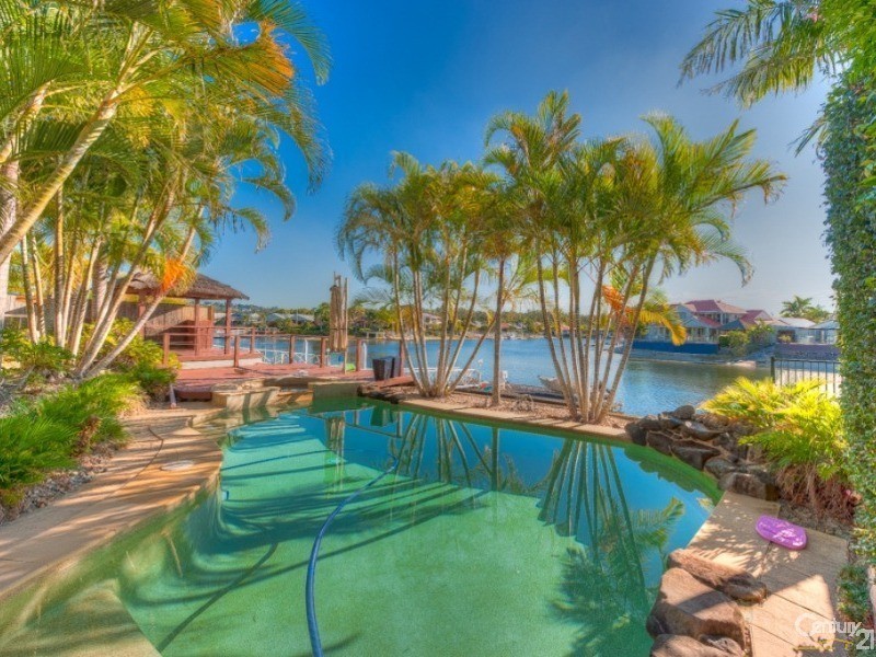 120 Tepequar Drive, Maroochydore QLD 4558