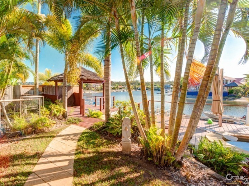 120 Tepequar Drive, Maroochydore QLD 4558