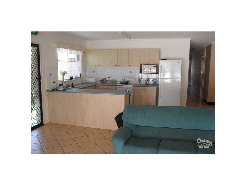 2/5 Douglas Street, Mooloolaba QLD 4557