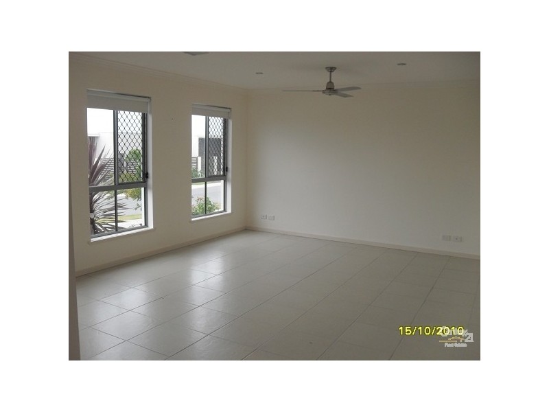 32 Kurrimine Street, Mountain Creek QLD 4557