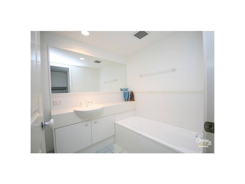 17/91-97 Duporth Ave, Maroochydore QLD 4558