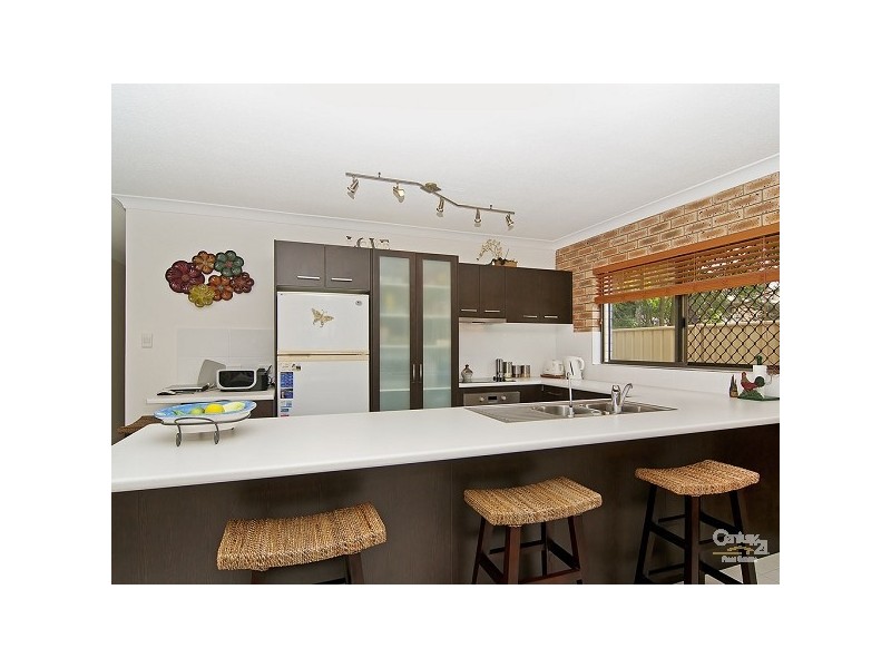 2/123 Duporth Avenue, Maroochydore QLD 4558