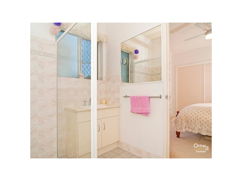 2/78 Broadwater Avenue, Maroochydore QLD 4558