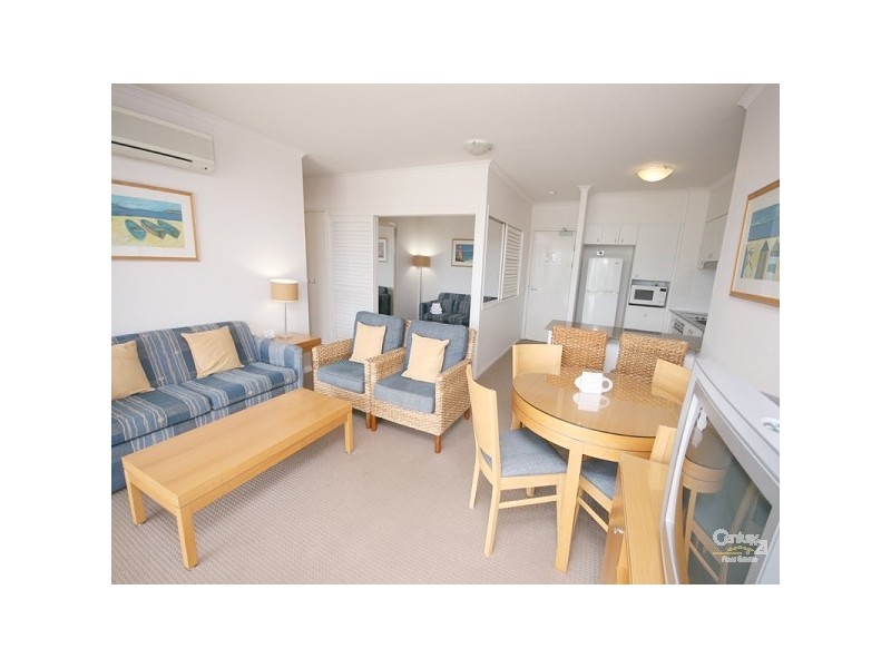 216/102 Alexandra Parade, Alexandra Headland QLD 4572