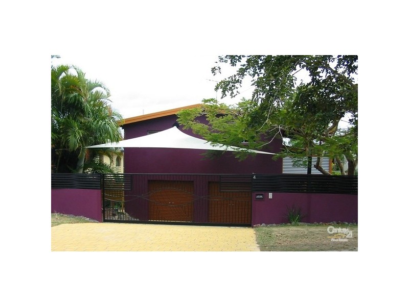 4 Pontee Parade, Alexandra Headland QLD 4572