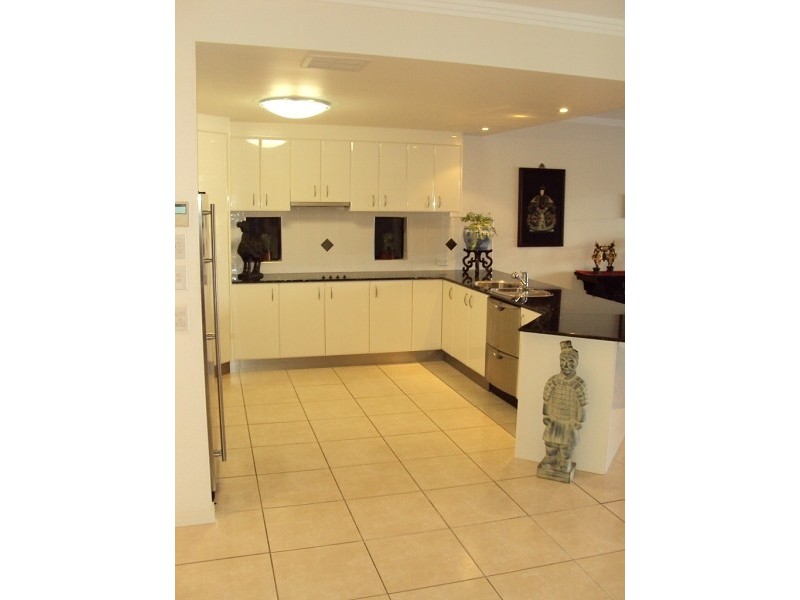 41 Marawa Drive, Parrearra QLD 4575