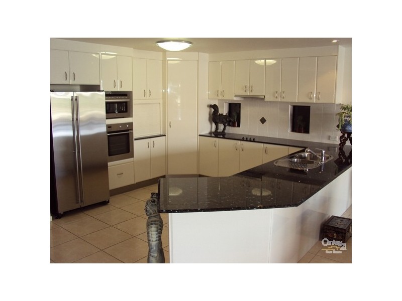 41 Marawa Drive, Parrearra QLD 4575