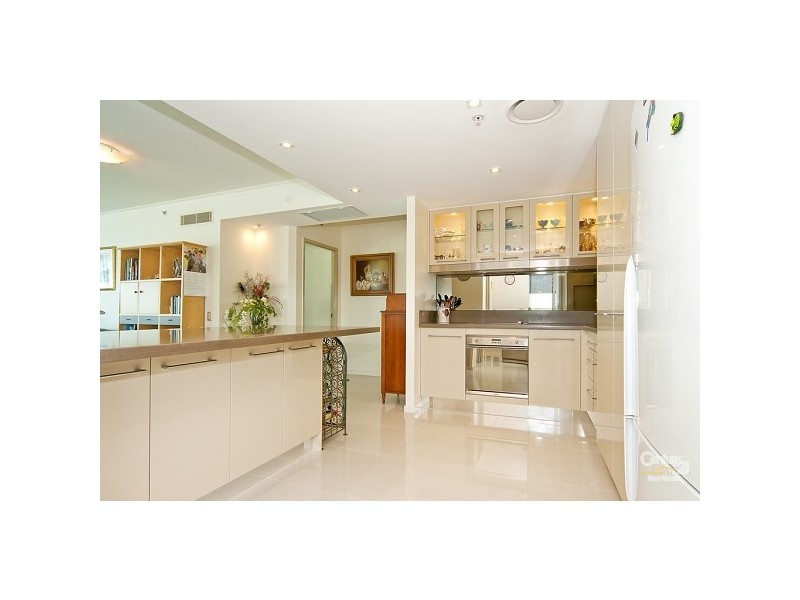 902 1 Duporth Avenue, Maroochydore QLD 4558