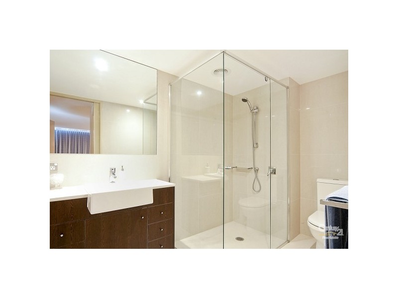 902 1 Duporth Avenue, Maroochydore QLD 4558