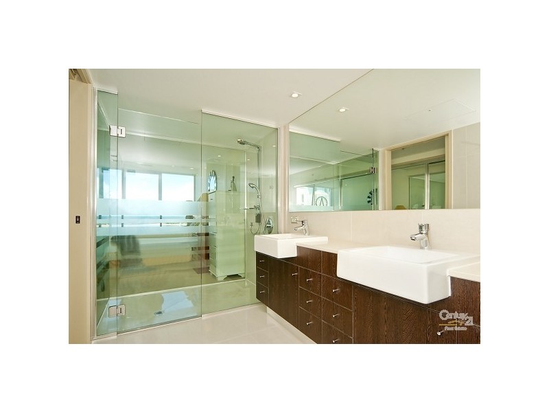 902 1 Duporth Avenue, Maroochydore QLD 4558