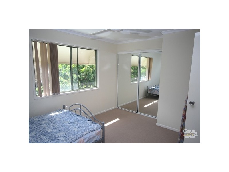 2/15 Primary School Court, Maroochydore QLD 4558