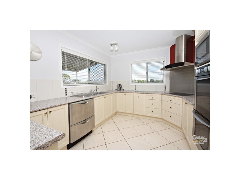 5 Vaughan Avenue, Maroochydore QLD 4558