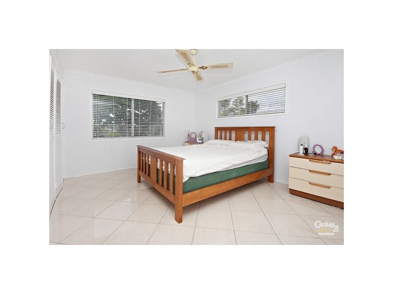 5 Vaughan Avenue, Maroochydore QLD 4558