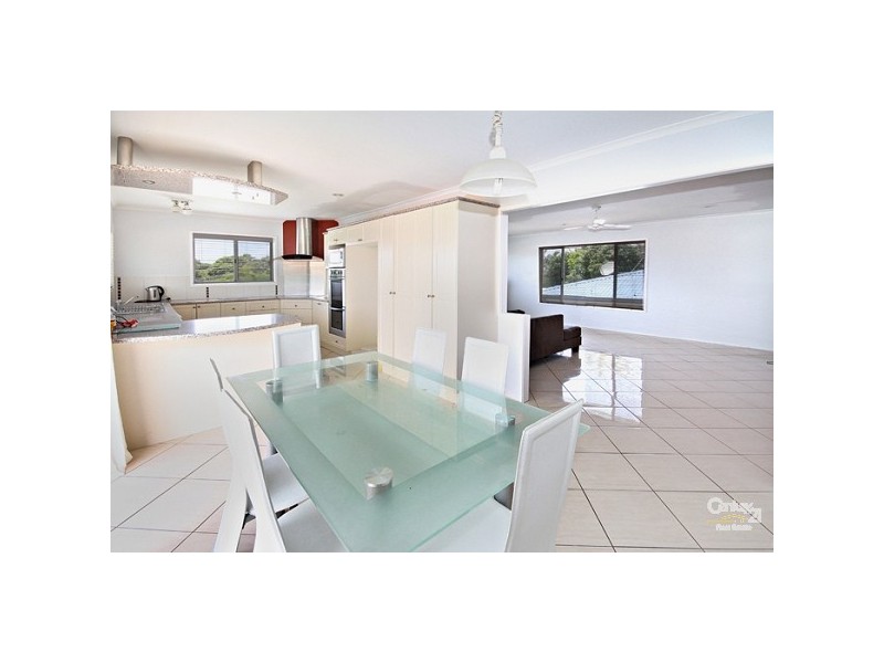 5 Vaughan Avenue, Maroochydore QLD 4558