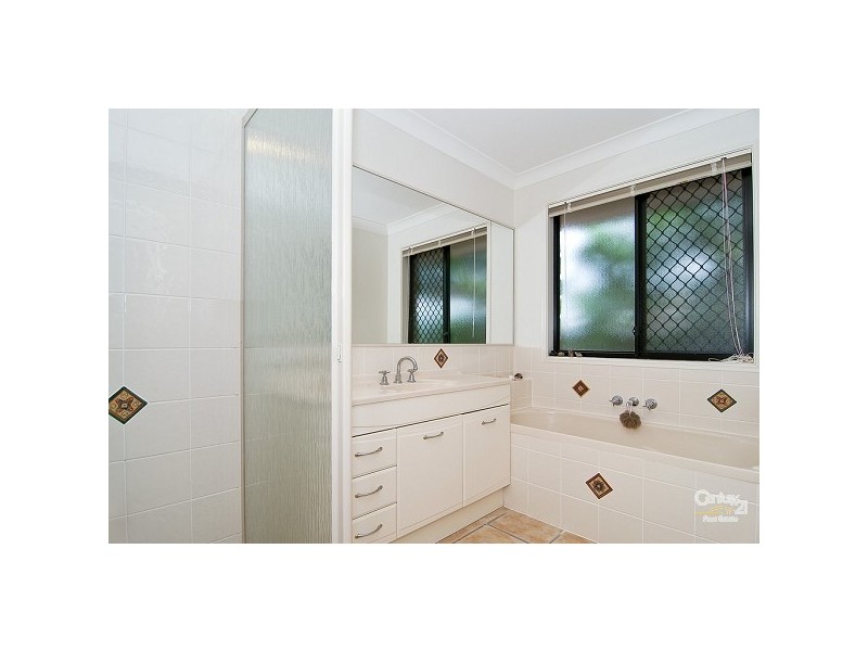 32 Kathleen Drive, Bli Bli QLD 4560