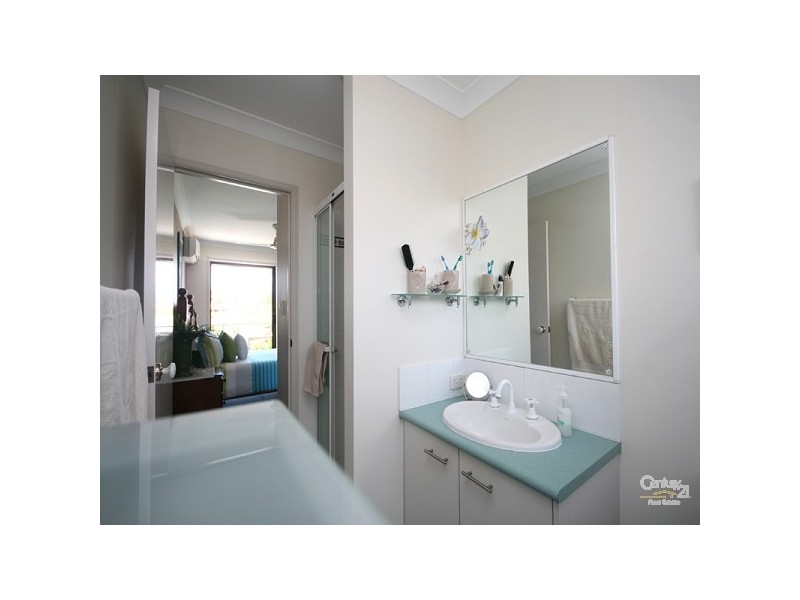 40 9 Maroochy Waters Drive, Maroochydore QLD 4558