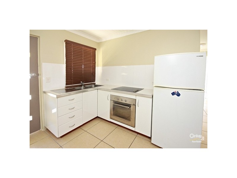 10 9 Beach Road, Maroochydore QLD 4558