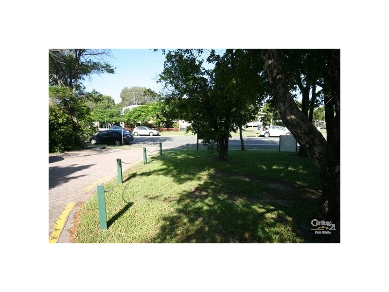 10 9 Beach Road, Maroochydore QLD 4558