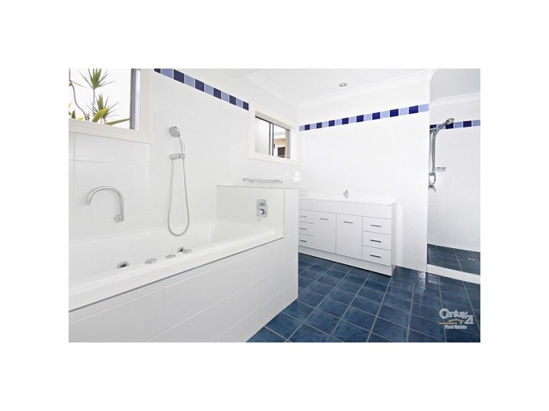 31 Allambie Street, Maroochydore QLD 4558