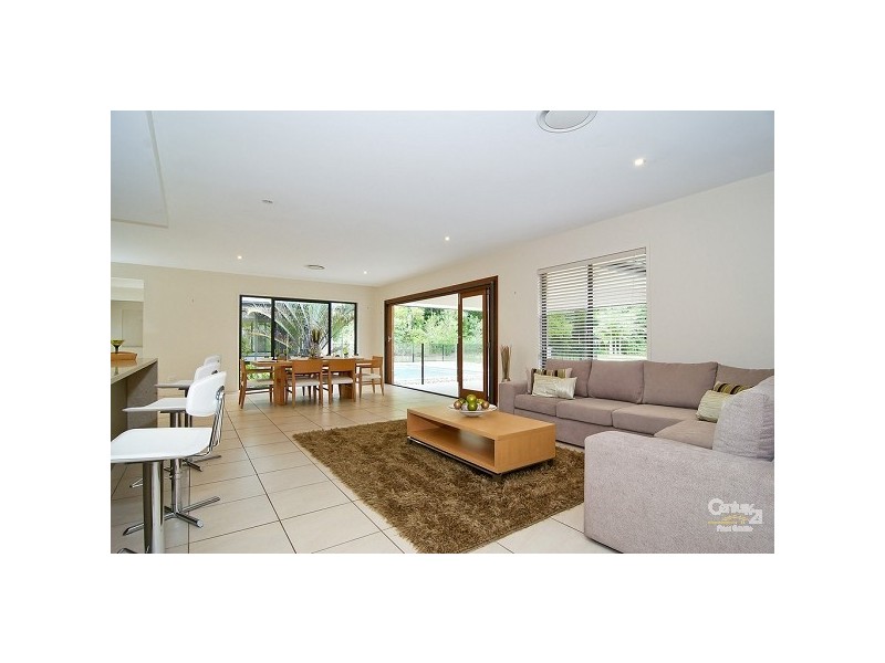 7 Evergreen Drive, Glenview QLD 4553