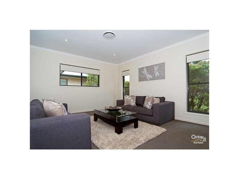 7 Evergreen Drive, Glenview QLD 4553